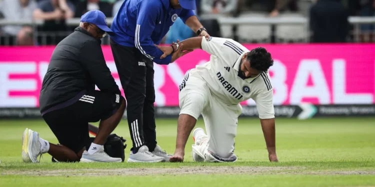 Injured Rishabh Pant back in India for rehab 1 Injured Rishabh Pant back in India for rehab