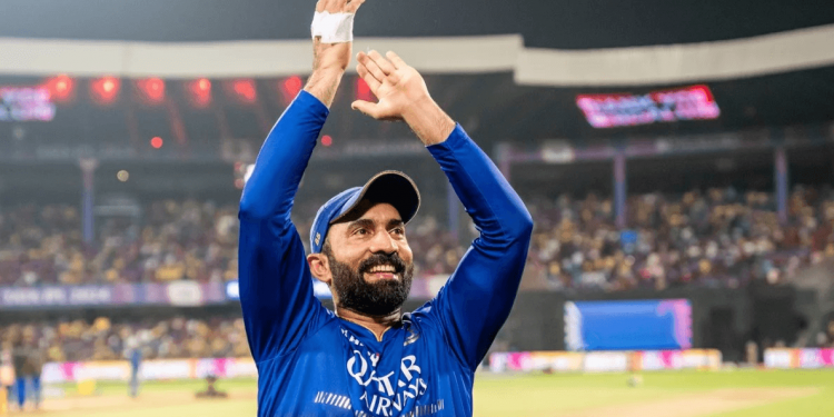 Dinesh Karthik adds experience to Sharjah Warriorz in ILT20 2025-26