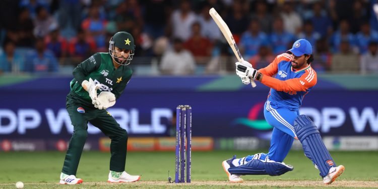 Pakistan Beats Opponent, Faces India in Final 1 Pakistan Beats Opponent, Faces India in Final