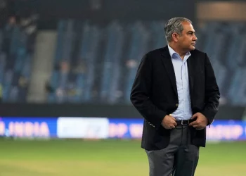 Mohsin Naqvi to return trophy conditionally