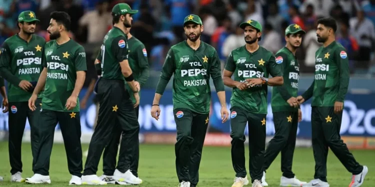 Asia Cup Final: Pakistan Coach Motivates Team