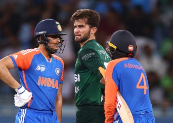 Gill Attacks Shaheen Afridi in India’s Super Four Domination