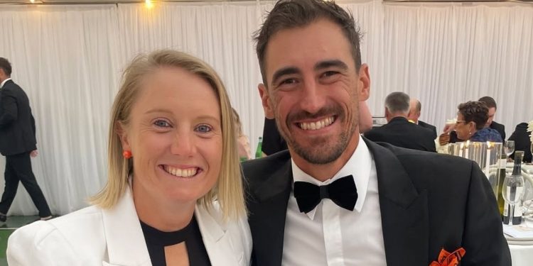 "'Onya mate' – Alyssa Healy reacts to husband Mitchell Starc’s T20I retirement" 1 "'Onya mate' – Alyssa Healy reacts to husband Mitchell Starc’s T20I retirement"