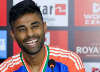 Suryakumar Yadav Gets Support From Spin Legend