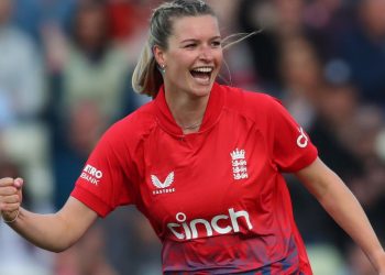 ENG W vs SL W Dream11 Prediction, 12th Match, Fantasy Cricket Tips, Playing 11, Injury Updates & Pitch Report for ICC Women's ODI World Cup 2025