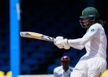 Tony de Zorzi Battling Hard in Game