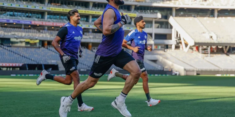 Virat Kohli Lights Up India’s Practice in Perth 1 Virat Kohli Lights Up India’s Practice in Perth