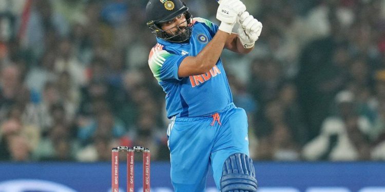 Rohit Sharma replaces Gill as top-ranked ODI batter 1 Rohit Sharma replaces Gill as top-ranked ODI batter