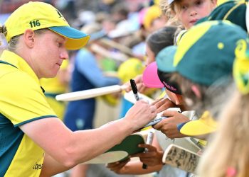 Alyssa Healy Sidelined for England Game Due to Calf Issue