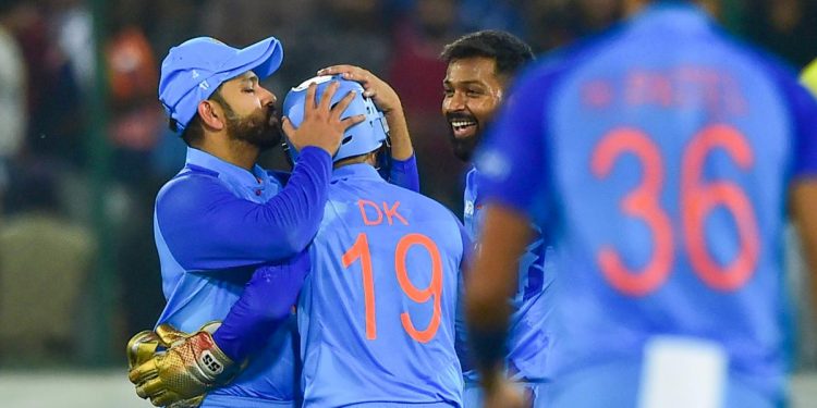 Dinesh Karthik pens heartfelt tribute to Rohit Sharma 1 Dinesh Karthik pens heartfelt tribute to Rohit Sharma