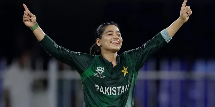 Fatima Sana keeps cool amid outside noise before India clash