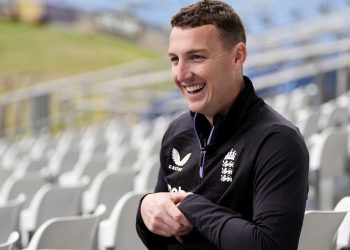 Harry Brook Says Cummins’ Perth Test Exit Would Benefit England
