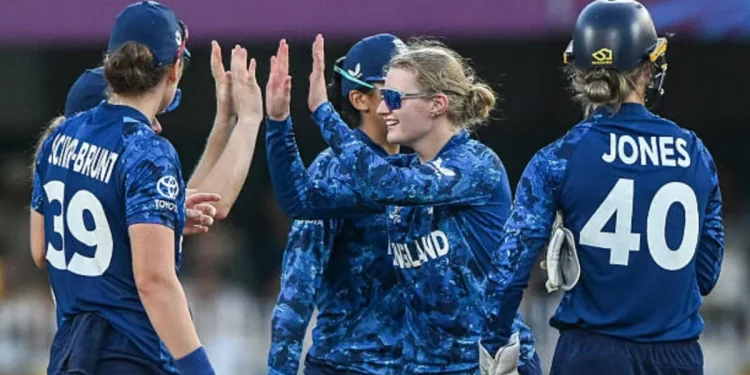 England overpower South Africa with Smith, Jones brilliance 1 England overpower South Africa with Smith, Jones brilliance