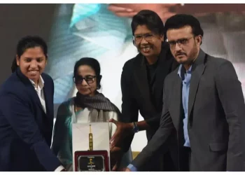 Richa Ghosh Honoured with Stadium Promise by Mamata Banerjee