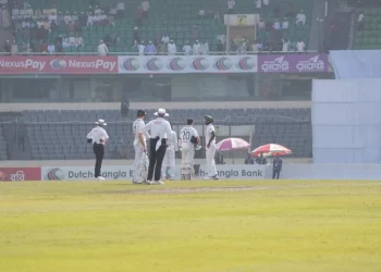 Bangladesh vs Ireland Test interrupted for three minutes after earthquake tremor