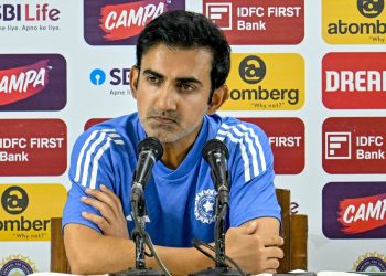 Gambhir Slams NZ Test Comparison Narrative