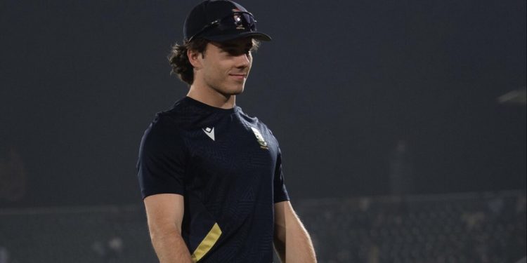 Dewald Brevis Out of Pakistan ODIs with Injury