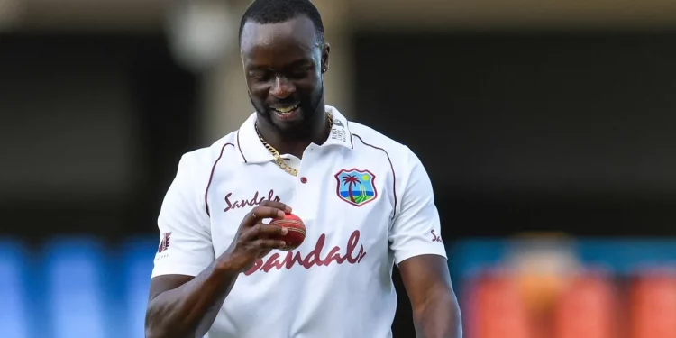 Roach, Hodge Back in West Indies Squad for NZ Tour