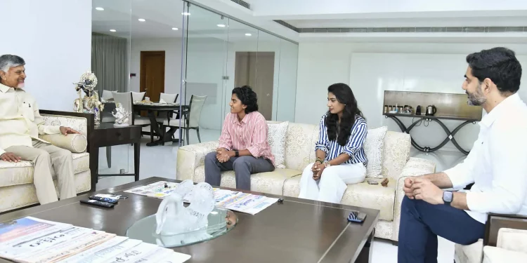 Shree Charani gets job, ₹2.5 crore, house after WC triumph 1 Shree Charani gets job, ₹2.5 crore, house after WC triumph