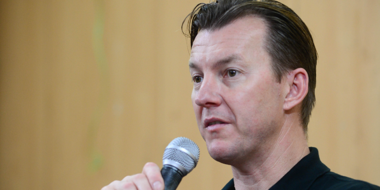 Brett Lee Pushes for Doggett to Start the Attack