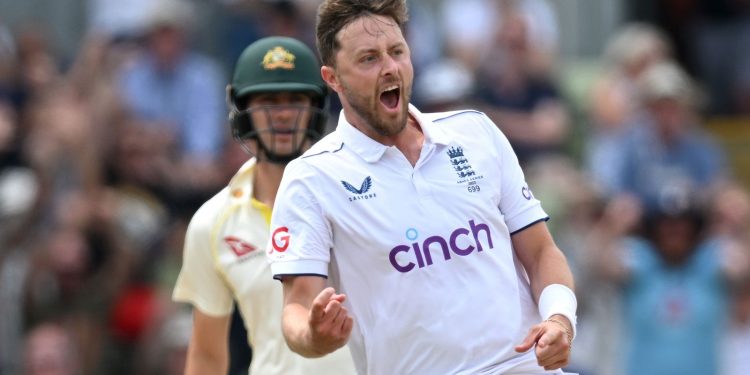 Robinson, Stokes boost England’s Ashes readiness 1 Robinson, Stokes boost England’s Ashes readiness