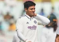 Shubman Gill Suffers Neck Injury, Retires Hurt 2 Shubman Gill Suffers Neck Injury, Retires Hurt