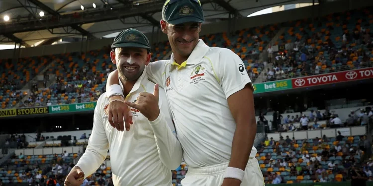 Starc Backs Lyon’s Strong Comeback