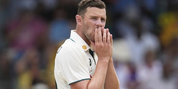 Hazlewood’s comeback halted by Achilles pain 1 Hazlewood’s comeback halted by Achilles pain