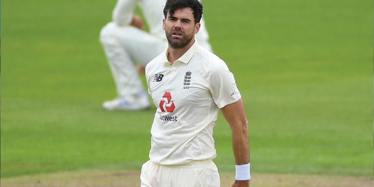 Anderson under fire for Ponting as keeper