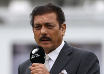 Ravi Shastri takes swipe at Indian management