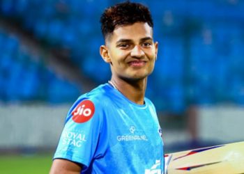 Aakash Chopra Tips Yash Dhull for League Pick