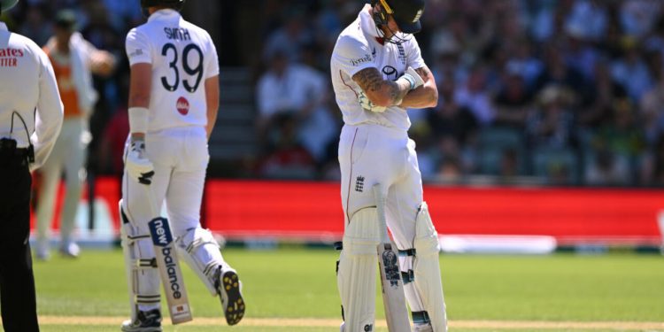 England Implode Again as Australia Close in on the Ashes Urn 1 England Implode Again as Australia Close in on the Ashes Urn