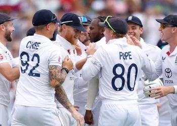 Stokes’ Frustration Spills Over at Archer