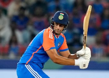 Aakash Chopra Questions Dube’s No.8 Slot