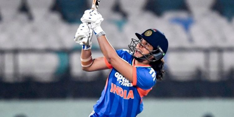 Mandhana Reaches 10k Runs