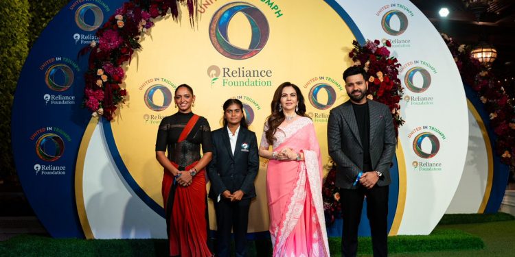 Rohit, Harmanpreet Felicitated