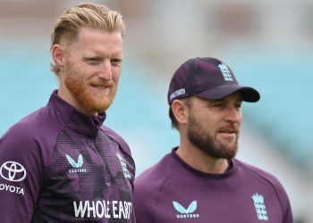 Stokes Defends McCullum Amid Ashes Fallout