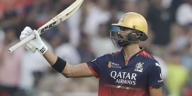 Padikkal open to Venkatesh Iyer challenge