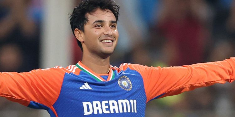 Abhishek Sharma, AP Dhillon celebrate Makar Sankranti 1 Abhishek Sharma, AP Dhillon celebrate Makar Sankranti